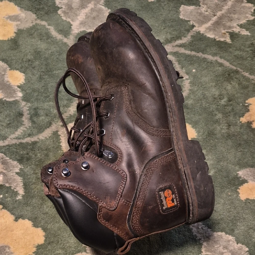 Timberland PRO Brown Leather Work Boots with Lace-Up Front